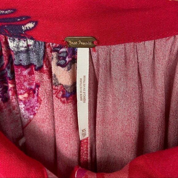 Free People Revolve Meadow Lark Blouse Red Fuchsia‎ Pink Size XS Floral Bohemian - Picture 4 of 11